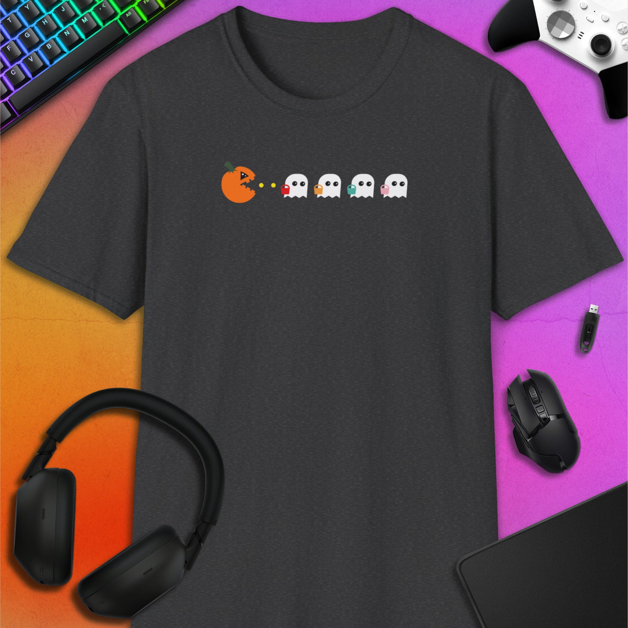 RETRO HALLOWEEN CHASE T-SHIRT